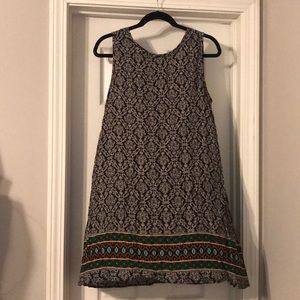 Boutique dress - light and flowy